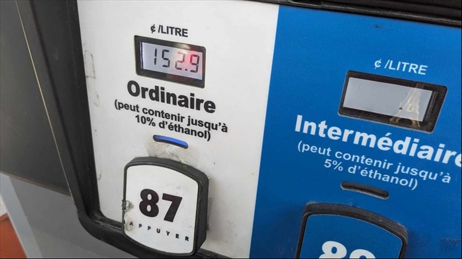 Prix de l'essence: Montréal, la plus taxée