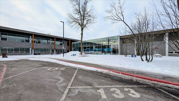 Chêne-Bleu: Une première Marche des femmes sur l'île Perrot