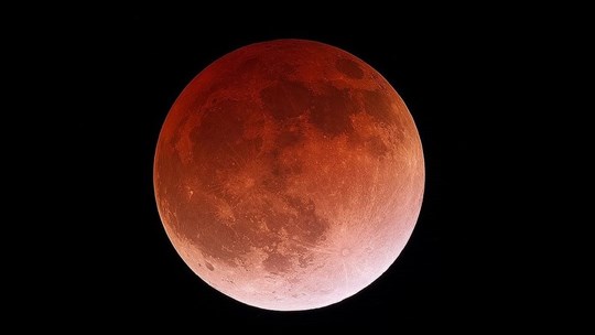 Tout sur la lune rouge dans Vaudreuil-Soulanges