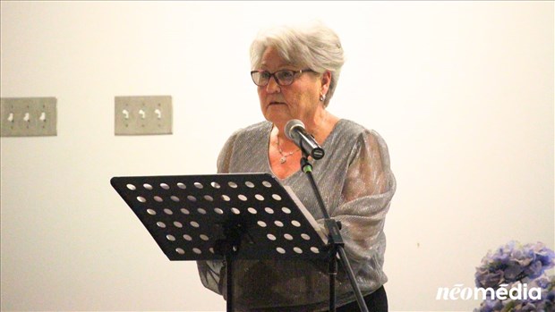 Portrait de femme : Huguette Ouellet, donner au suivant