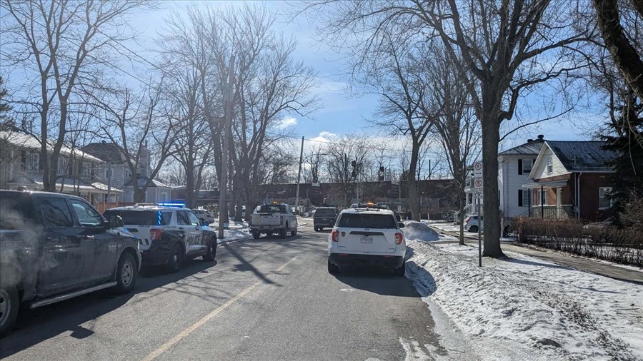 Un train de marchandises déraille près de la gare Dorion