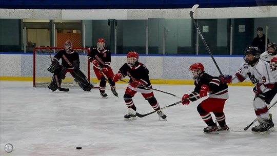 Les M14 remportent leur premier match des séries