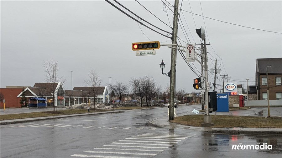 Entrave en place sur l'Avenue Saint-Charles le lundi 6 avril 