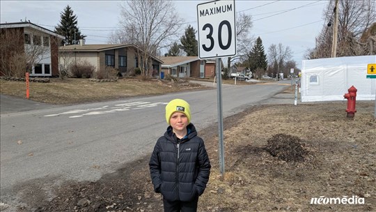 À neuf ans, il réclame une meilleure sécurité autour de son école 
