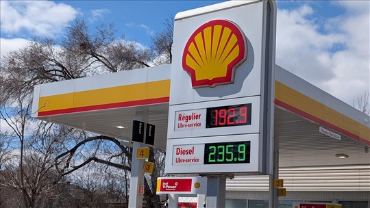 Prix de l'essence: haut jusqu'à la fin 2026