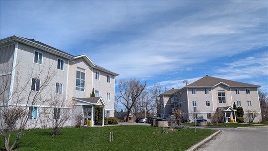 Logement abordable: une aide pour les couronnes