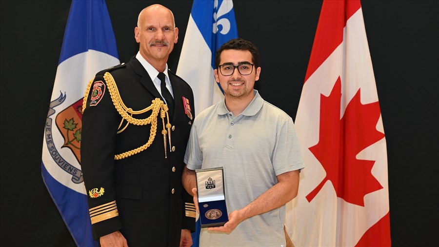 Un Perrotdamois reçoit la Médaille pour la jeunesse