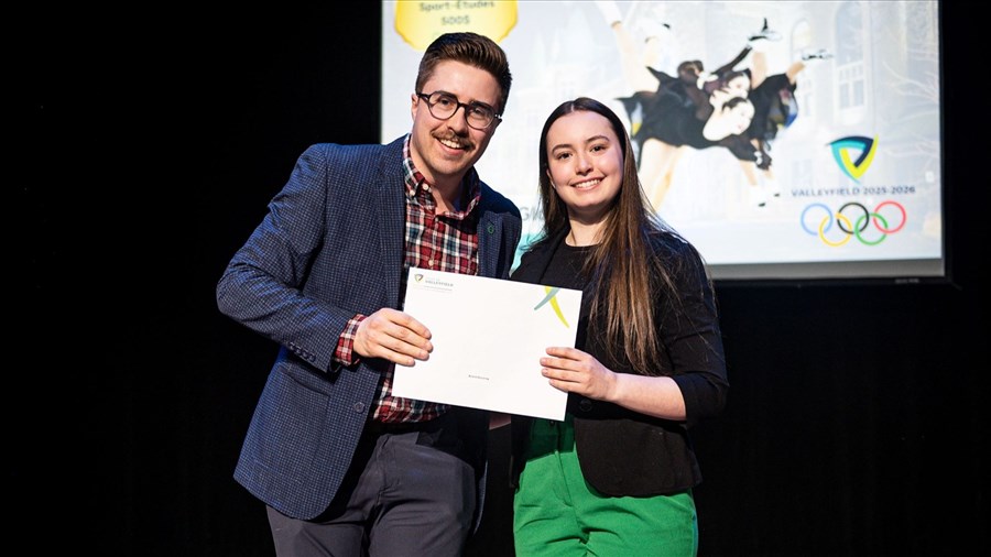 15 000 $ en bourses pour des étudiants