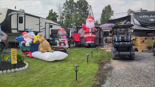 Célébrez-vous le Noël des campeurs ?