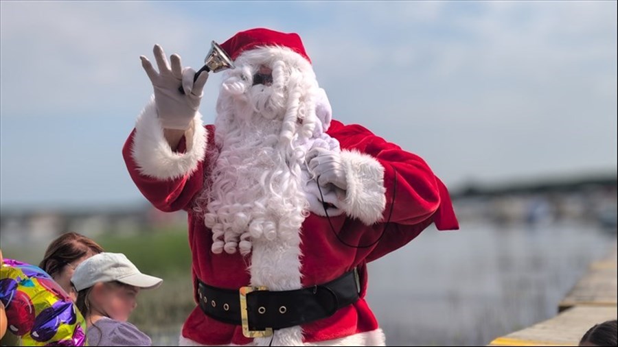 Les décorations de Noël en juillet sont de trop selon nos lecteurs