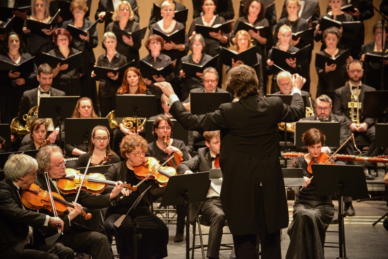Un Dernier Concert De La Saison Avec Une Premiere Pour L Orchestre Symphonique Saguenay Lac St Jean Neomedia Un Dernier Concert De La Saison Avec Une Premiere Pour L Orchestre Symphonique Saguenay Lac St Jean Neomedia