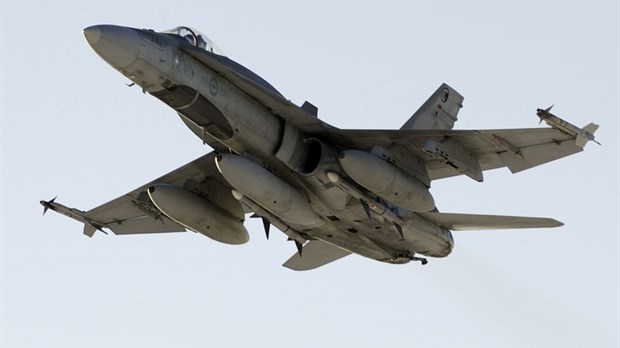 D Autres Vols De Nuit De Cf 18 A Partir De Bagotville Saguenay Lac St Jean Neomedia D Autres Vols De Nuit De Cf 18 A Partir De Bagotville Saguenay Lac St Jean Neomedia