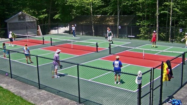 Exit le tennis, place au Pickleball à Salaberry-de-Valleyfield!  