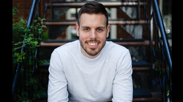 Sam Breton : un humour anecdotique pour son premier spectacle solo 