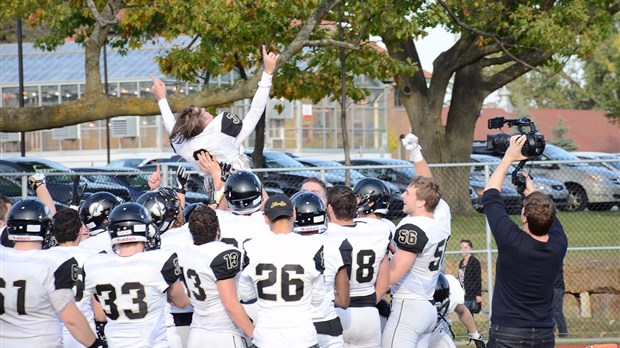 Le Noir et Or de Valleyfield sacré champion de la saison régulière