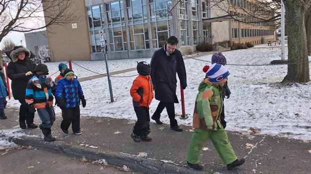 Le député Guy Leclair souligne la Journée Nationale des Enfants