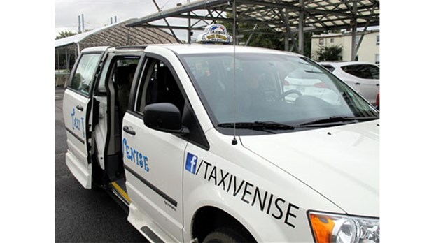 Légère hausse de tarifs pour les usagers du Taxibus de Salaberry-de-Valleyfield en 2018 