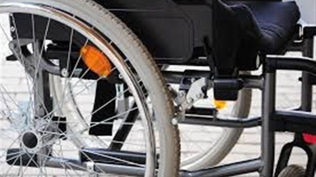 Êtes-vous inscrits au programme de secours adaptés pour personnes à domicile?