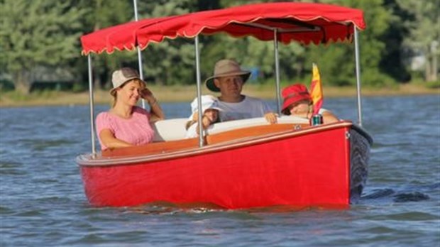 Pique-niquer sur l'eau dans la baie Saint-François