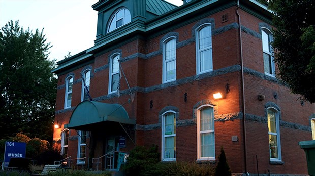 En pédago, on s’amuse à la bibliothèque de Sainte-Martine  