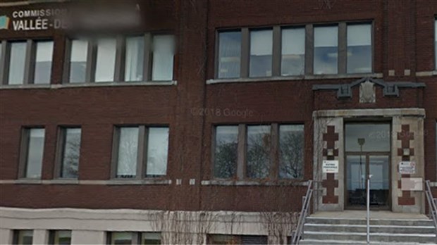 Prenez la relève à la direction d’un établissement de la Commission scolaire de la Vallée-des-Tisserands 