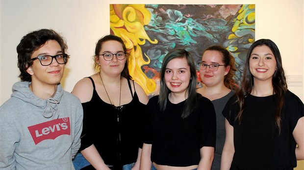 Cinq étudiants du Collège de Valleyfield participeront à l'intercollégial d'arts visuels
