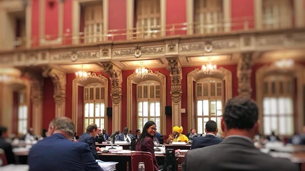 Réseau des jeunes parlementaires : une grande réussite pour Anne Quach