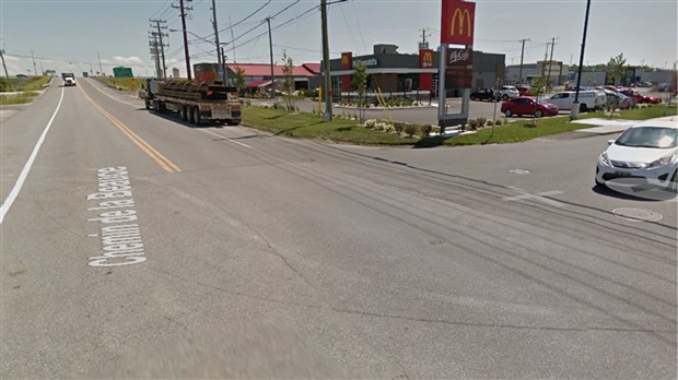 La Ville de Beauharnois veut emprunter 1,2 M$ pour la reconfiguration et l’installation d’un feu de circulation 