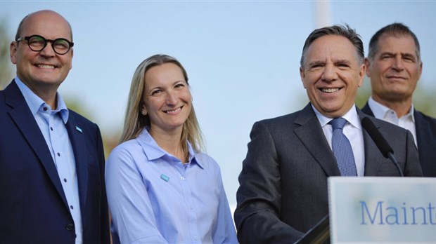 « On veut offrir à nos enfants les plus belles écoles au monde, rien de moins ! » - François Legault