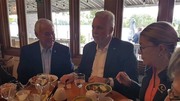 Philippe Couillard en visite dans la région en ce dimanche 23 septembre  