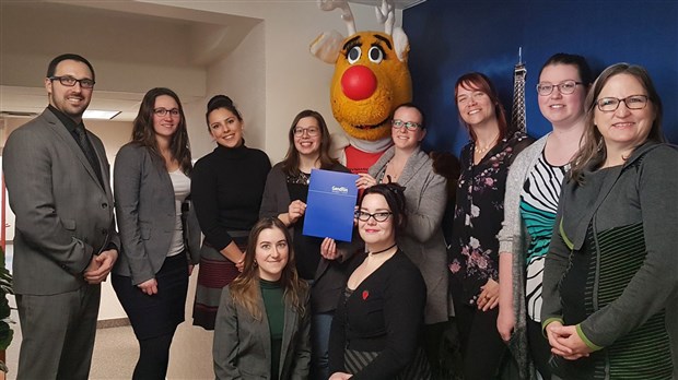 Rancourt, Legault et Joncas, lauréat du prix des soirées mascotte d'Opération Nez rouge Salaberry-de-Valleyfield 