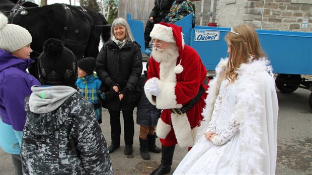 Noël: Saint-Louis-de-Gonzague dans l’ambiance du temps des Fêtes dès demain 