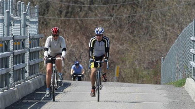 Accès limité pour les usagers de la piste cyclable sur les barrages de Coteau cet été 