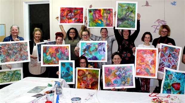 Atelier de peinture intuitive le 27 avril au Café culturel La Factrie 