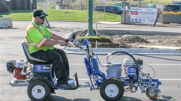 Début de l'opération marquage de sol à Salaberry-de-Valleyfield 