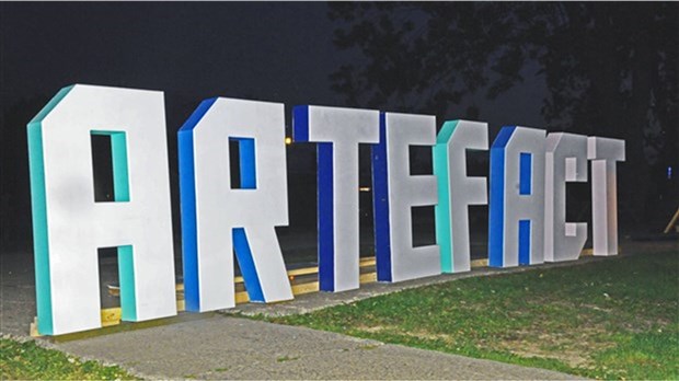 Vivez le Festival Artéfact autrement cette année grâce à la Terrasse VIP 