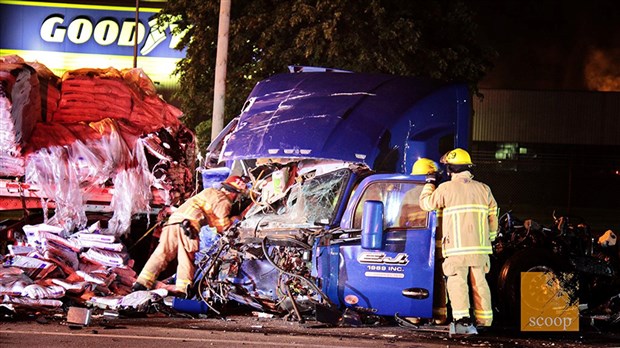 Une violente collision entre deux poids lourds fait un blessé léger à Salaberry-de-Valleyfield 