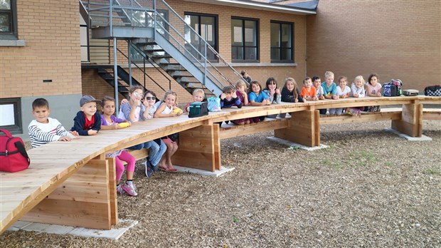 L'École Saint-Paul de Beauharnois a une classe...extérieure 