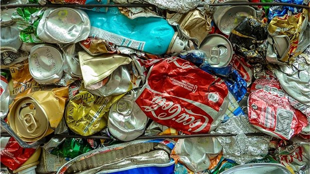 Des canettes et bouteilles au profit de la jeunesse Staniçoise 