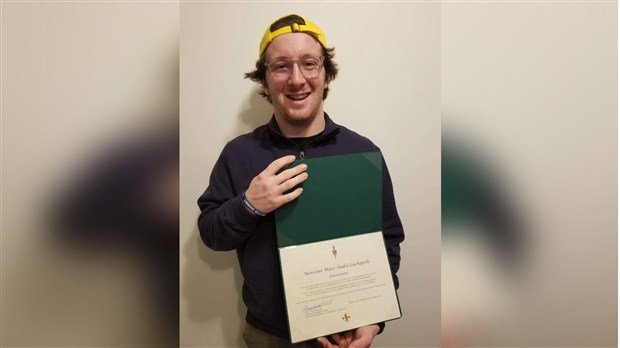 EXCLUSIF: Collecte de fonds et reconnaissance d'Ottawa pour le jeune héros étudiant au Collège de Valleyfield 