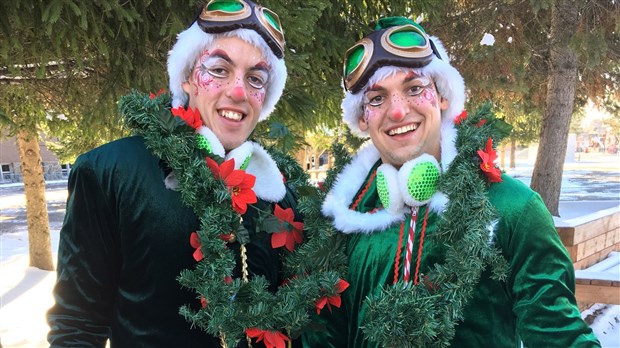 Défilés du Père Noël à Saint-Louis-de-Gonzague le 29 novembre 