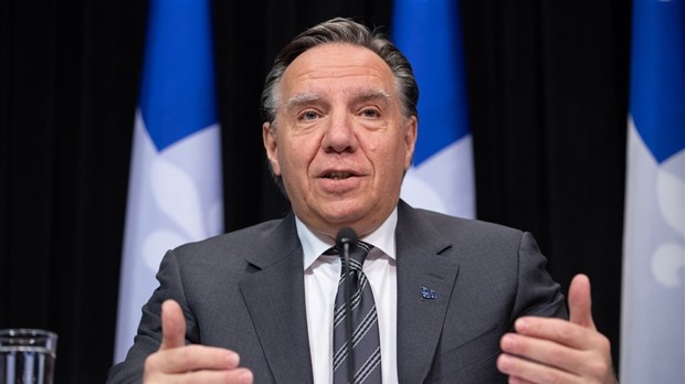 Écoles, économie et régions : François Legault vise une réouverture graduelle