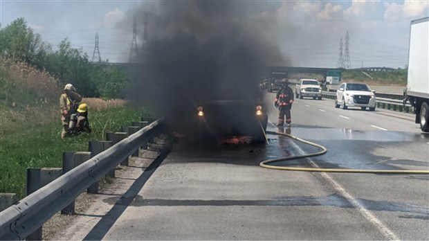 Intervention des sapeurs de Beauharnois sur l'autoroute 30