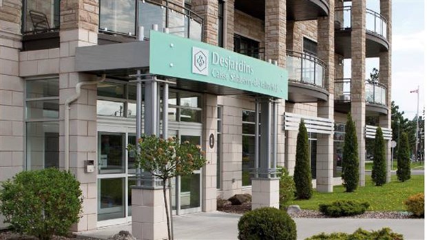 Les services caissiers reprennent graduellement chez Desjardins 