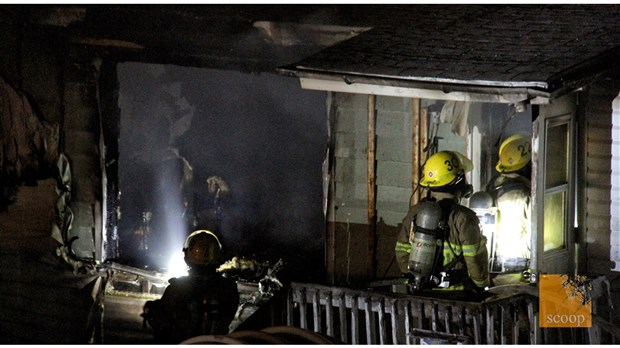 Un incendie d'origine suspecte détruit une résidence de la rue des Érables 