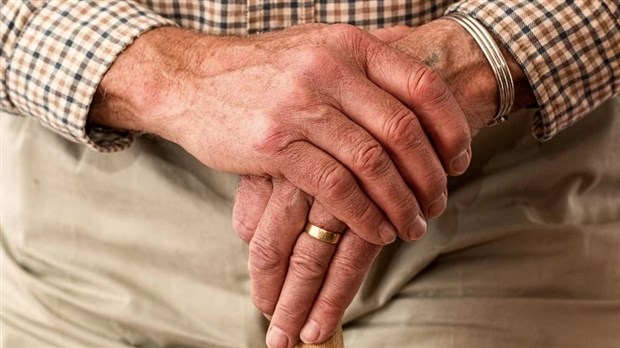 Une nouvelle plateforme virtuelle animée par des jeunes offerte aux CHSLD 