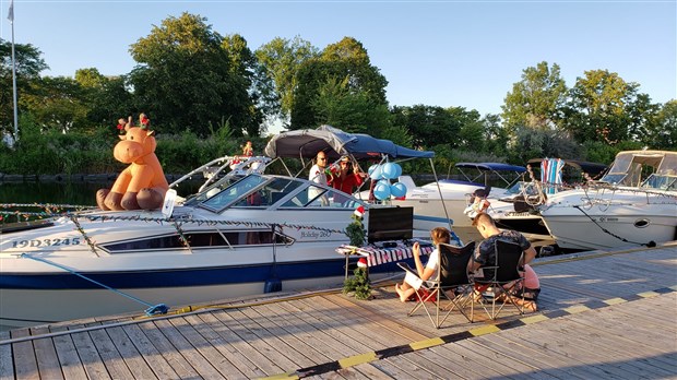 Noël des plaisanciers au Vieux Canal le 22 août 