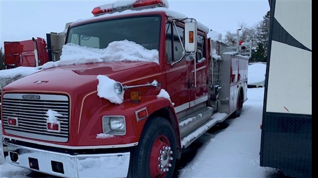 Camion incendie à vendre à Saint-Étienne-de-Beauharnois 