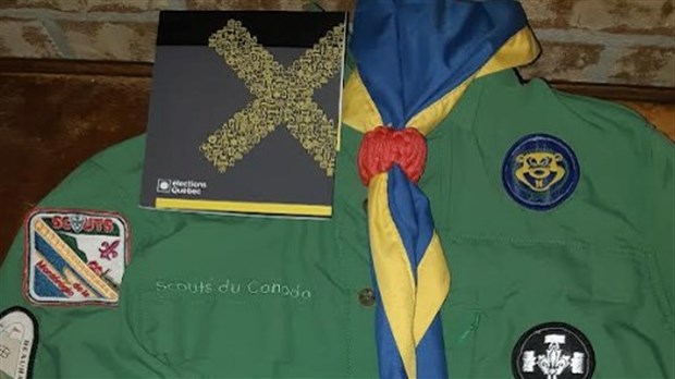 Les louveteaux de Beauharnois s’intéressent aux élections municipales