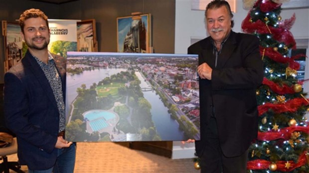 La MRC Beauharnois-Salaberry reçoit l’agrandissement de sa photo primée